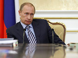 По словам инсайдеров, в сентябре Путин сказал своему советнику, что не станет премьер-министром, который девальвировал рубль. "Курс местной валюты - как и все остальное в России - надлежит строго контролировать", - излагает газета его позицию