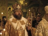 Митрополит Иона заявил, что всей душой стремится "поддерживать самые тесные отношения с Русской православной церковью" и ее будущим новым Патриархом