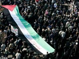 На площади Палестины в Тегеране участники митинга выступили с лозунгами "Аллах Велик", "Смерть Израилю", "Смерть Америке", "Эй мусульмане, объединяйтесь", "Палестина одержит победу" и "Израиль будет уничтожен"