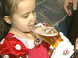 В Великобритании установлены нормы потребления алкоголя детьми с 5 лет

