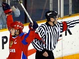 Российская "молодежка" продлила победную серию на ЧМ по хоккею Российская "молодежка" продлила победную серию на ЧМ по хоккею