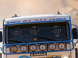 Российский экипаж Фирдауса Кабирова на "КАМАЗе" одержал победу в пятом этапе ралли "Дакар-2009"