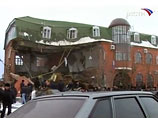В Ингушетии во вторник утром в здании Управления судебных приставов в Назрани произошел взрыв, практически полностью разрушивший трехэтажное строение