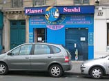 Во Франции официанты суши-бара по-тарантиновски отразили нападение грабителей: 1 убит