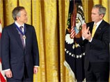 Буш вручил своему союзнику Тони Блэру высшую гражданскую награду США
