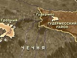О жертвах или пострадавших в результате этого инцидента не сообщается. Источник отказался прокомментировать ситуацию, сказав лишь, что "у Ямадаева есть немало врагов, как среди мирных жителей, так и боевиков" О жертвах или пострадавших в результате этого инцидента не сообщается. Источник отказался прокомментировать ситуацию, сказав лишь, что "у Ямадаева есть немало врагов, как среди мирных жителей, так и боевиков"