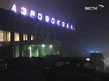 Как сообщалось, в четверг в 21:10 по московскому времени заходивший на посадку Ил-76 с военнослужащими на борту зацепил крылом кабину взлетавшего Ила