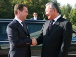 Визит президента Киргизии в Россию отложен Визит президента Киргизии в Россию отложен