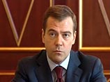 По мнению Die Welt, российскому премьеру в период газового конфликта удалось убедить весь мир в том, что президент РФ Дмитрий Медведев, несмотря на то, что главой государства является именно он, играет в России всего лишь вторую роль