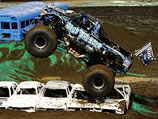 Популярное американское автошоу Monster Jam в Вашингтоне закончилось трагедией Популярное американское автошоу Monster Jam в Вашингтоне закончилось трагедией