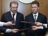 Тем не менее, Москва выразила удовлетворение российско-украинскими договоренностями и тем, что "Газпром" и "Нафтогаз Украины" подписали документы по всему комплексу вопросов