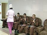 В Калининградском районе и в Приволжско-Уральском военном округе около 200 военнослужащих российской армии находятся в госпиталях с диагнозом "пневмония"