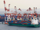 Японский экспорт в декабре упал на 35%, поставив исторический "антирекорд"
