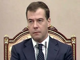 Президент России Дмитрий Медведев считает, что реализация антикризисной программы в России идет медленнее, чем планировалось, и медленнее, чем того требует ситуация в экономике