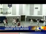 Баскетболистки частной христианской школы "Ковенант" разгромили сверстниц из Академии Далласа, где учатся дети, страдающие дислексией 