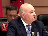 Лужков освежил московское законодательство - оно стало ближе к действительности Лужков освежил московское законодательство - оно стало ближе к действительности