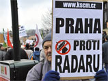 В Праге около тысячи человек провели акцию против размещения в Чехии системы ПРО