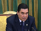 Президент Туркмении воссоздает в стране Совет старейшин