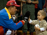 Женская сборная Венесуэлы по софтболу, усиленная Чавесом, обыграла профессионалов (ФОТО)