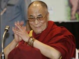Далай-лама отправлен в больницу индийской столицы из-за болей в руках