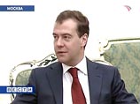 Эксперты: Медведеву придется исправлять ошибки Путина, подпортившего имидж России