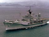 Военный корабль США вошел в четверг в порт Нагасаки с визитом вежливости, несмотря на решительные протесты местных жителей и бойкотирование визита со стороны местных японских властей