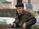 Ученые: мужчины курят, чтобы "подзарядиться", а женщины - чтобы снять стресс Ученые: мужчины курят, чтобы "подзарядиться", а женщины - чтобы снять стресс