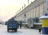 У самолета АТР-42 в небе над Омском отказал один из двигателей У самолета АТР-42 в небе над Омском отказал один из двигателей