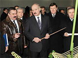 Лукашенко о кредитах: "нам Запад дает в три раза выгоднее России"