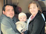 Британские супруги, у которых по ошибке отобрали детей, не получат их назад
Британские супруги, у которых по ошибке отобрали детей, не получат их назад