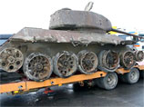 Как сообщает ИТАР-ТАСС со ссылкой на пресс-секретаря местной полиции, четыре танка весом около 20 тонн каждый, должны были быть проданы на металлолом за общую стоимость в 13 тыс евро