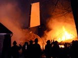 Катастрофа произошла в 8 км от аэропорта. Незадолго до трагедии экипаж сообщал о неполадках на борту Катастрофа произошла в 8 км от аэропорта. Незадолго до трагедии экипаж сообщал о неполадках на борту