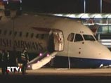 Самолет компании British Airways, следовавший из Амстердама, произвел в пятницу вечером жесткую посадку в центральном аэропорту британской столицы Лондон Сити, расположенном в районе Доклендс. При касании взлетно-посадочной полосы у лайнера переломилось п