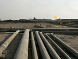 По неофициальной информации, "Лукойл" интересуется двумя нефтегазовыми месторождениями в Ираке, выставленными на аукцион