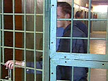 В петербургском изоляторе адвоката не пустили к подзащитному, раздели и заставили приседать