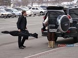 Напомним, накануне стало известно, что около 40 видных чиновников-единороссов отправились на известный японский горнолыжный курорт Хакуба отметить день рождения своего коллеги - депутата Галуста Ахояна Напомним, накануне стало известно, что около 40 видных чиновников-единороссов отправились на известный японский горнолыжный курорт Хакуба отметить день рождения своего коллеги - депутата Галуста Ахояна