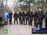 МВД Украины готовится не допустить свержения Ющенко и Тимошенко и запасает газ для злоумышленников МВД Украины готовится не допустить свержения Ющенко и Тимошенко и запасает газ для злоумышленников