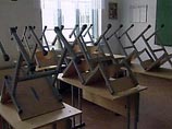 Кризис может перевести школы на 12-летнее обучение. Вузы будут принимать двоечников Кризис может перевести школы на 12-летнее обучение. Вузы будут принимать двоечников