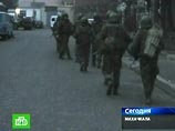 В Махачкале опять ищут террористов - теперь в на улице Энгельса и Чайковского В Махачкале опять ищут террористов - теперь в на улице Энгельса и Чайковского
