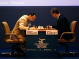 Топалов вновь вырвался вперед в матче претендентов на шахматную корону