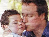 Умер 6-летний сын лидера Консервативной партии Великобритании, страдавший ДЦП и эпилепсией