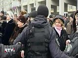 Массовые беспорядки на Украине могут начаться уже весной, прогнозируют в Раде Массовые беспорядки на Украине могут начаться уже весной, прогнозируют в Раде