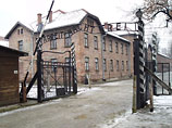 Бывшему концлагерю Освенцим (Аушвиц-Биркенау), расположенному в Польше, грозит разрушение, если срочно не найти средства на его консервацию