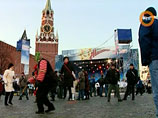 На Васильевском спуске в Москве начались масленичные гуляния 