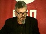 Известный оппозиционер Эдуард Лимонов идет в президенты - в понедельник он заявил ряду информационных агентств, что будет баллотироваться на следующих выборах в 2012 году Известный оппозиционер Эдуард Лимонов идет в президенты - в понедельник он заявил ряду информационных агентств, что будет баллотироваться на следующих выборах в 2012 году