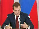 Медведев отругал мурманского губернатора за безработицу, но уволит за выборы мэра, уверены СМИ