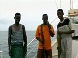 Сухогруз Blue Star, перевозивший 6 тысяч тонн удобрений, был захвачен сомалийскими пиратами в Аденском заливе 1 января 2009 года