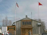 9 февраля парламент Киргизии денонсировал базовое соглашение с США. 20 февраля МИД республики передал соответствующую ноту американскому послу