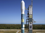 Запуск телескопа осуществлен с помощью ракеты-носителя Delta II с расположенного во Флориде космодрома на мысе Канаверал