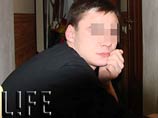 Страшным ударом кисть руки у Василия была практически отсечена: она держалась лишь на тоненькой полоске кожи. Сухожилия и кости были перерезаны, словно скальпелем Страшным ударом кисть руки у Василия была практически отсечена: она держалась лишь на тоненькой полоске кожи. Сухожилия и кости были перерезаны, словно скальпелем